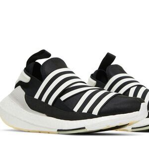 Adidas Y-3 Ultra Boost 22 Black Core White Chalk Pearl Small Size 6.5 Mens 7.5 W
